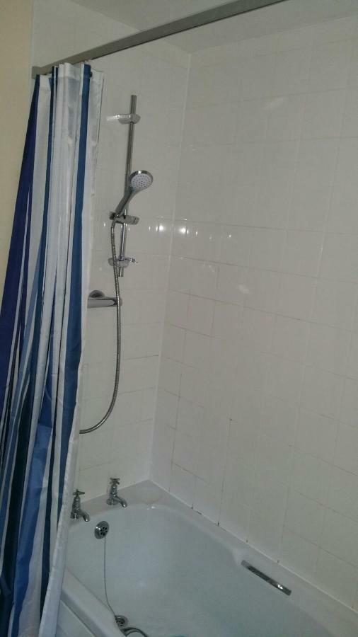 Lerwick Garden Apartment Инвернес Екстериор снимка